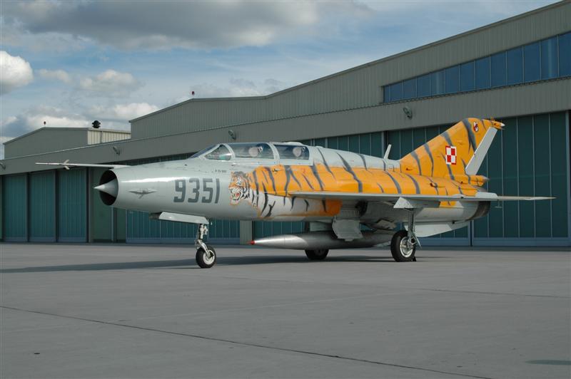 DSC_3044.JPG - This MiG-21 UM was not connected with Clean Hunter