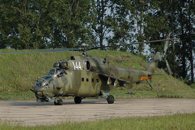 PIC10.jpg - Mi-24 V from 24 Vertoletna Aviacionna Basa