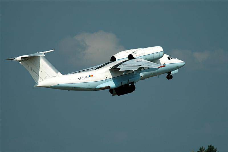 PIC9.JPG -  Moldovian AN-72